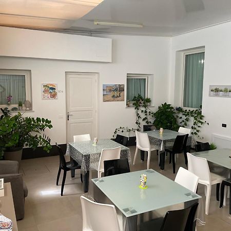 Casa Vacanze Woodhouse 마르살라 외부 사진